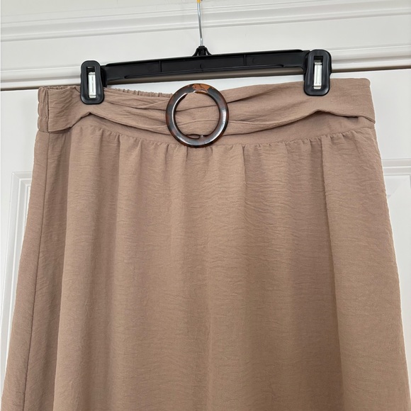 Chic A-Line Tan Skirt with Ring Accent - Picture 5 of 11